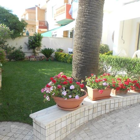Hotel L'Approdo Άντζιο Εξωτερικό φωτογραφία