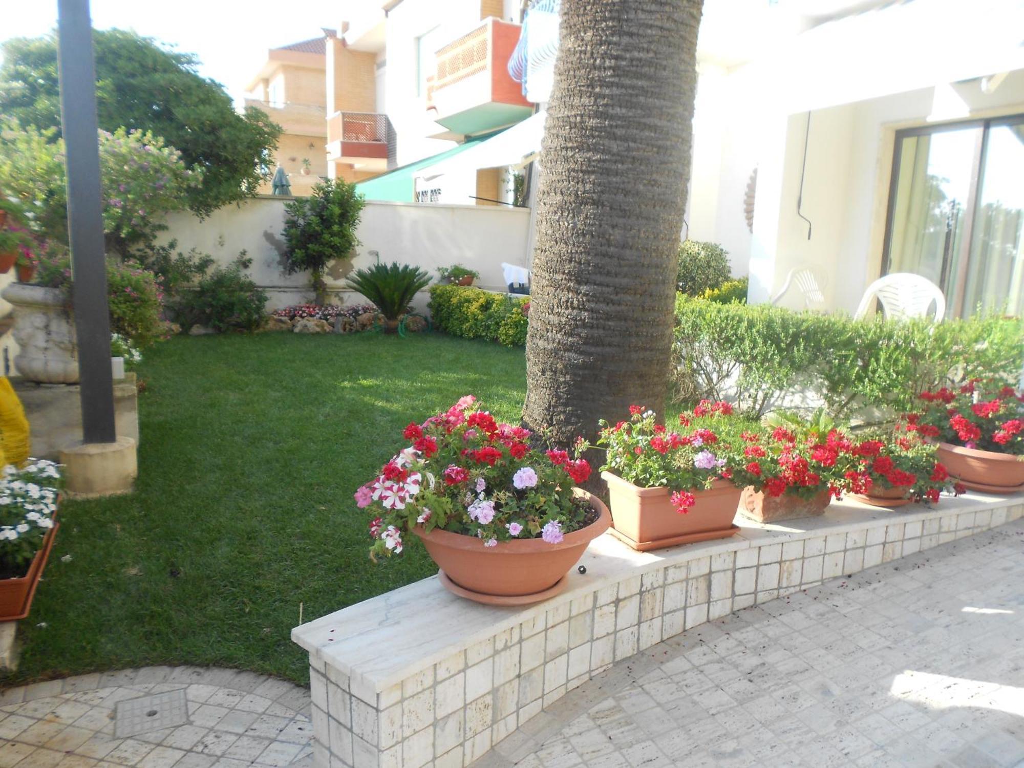 Hotel L'Approdo Άντζιο Εξωτερικό φωτογραφία