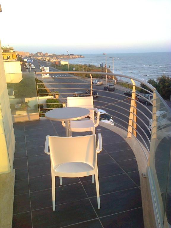 Hotel L'Approdo Άντζιο Δωμάτιο φωτογραφία