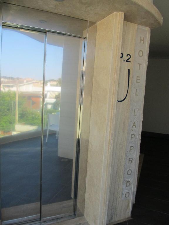 Hotel L'Approdo Άντζιο Εξωτερικό φωτογραφία